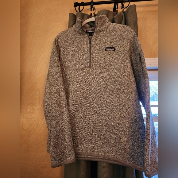Patagonia Gray 1/4-Zip Fleece Sweater - Picture 4 of 7